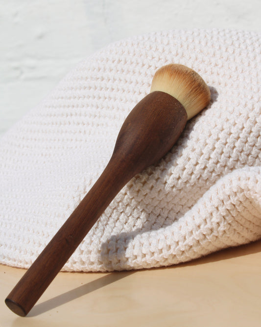 Dry Shampoo Brush