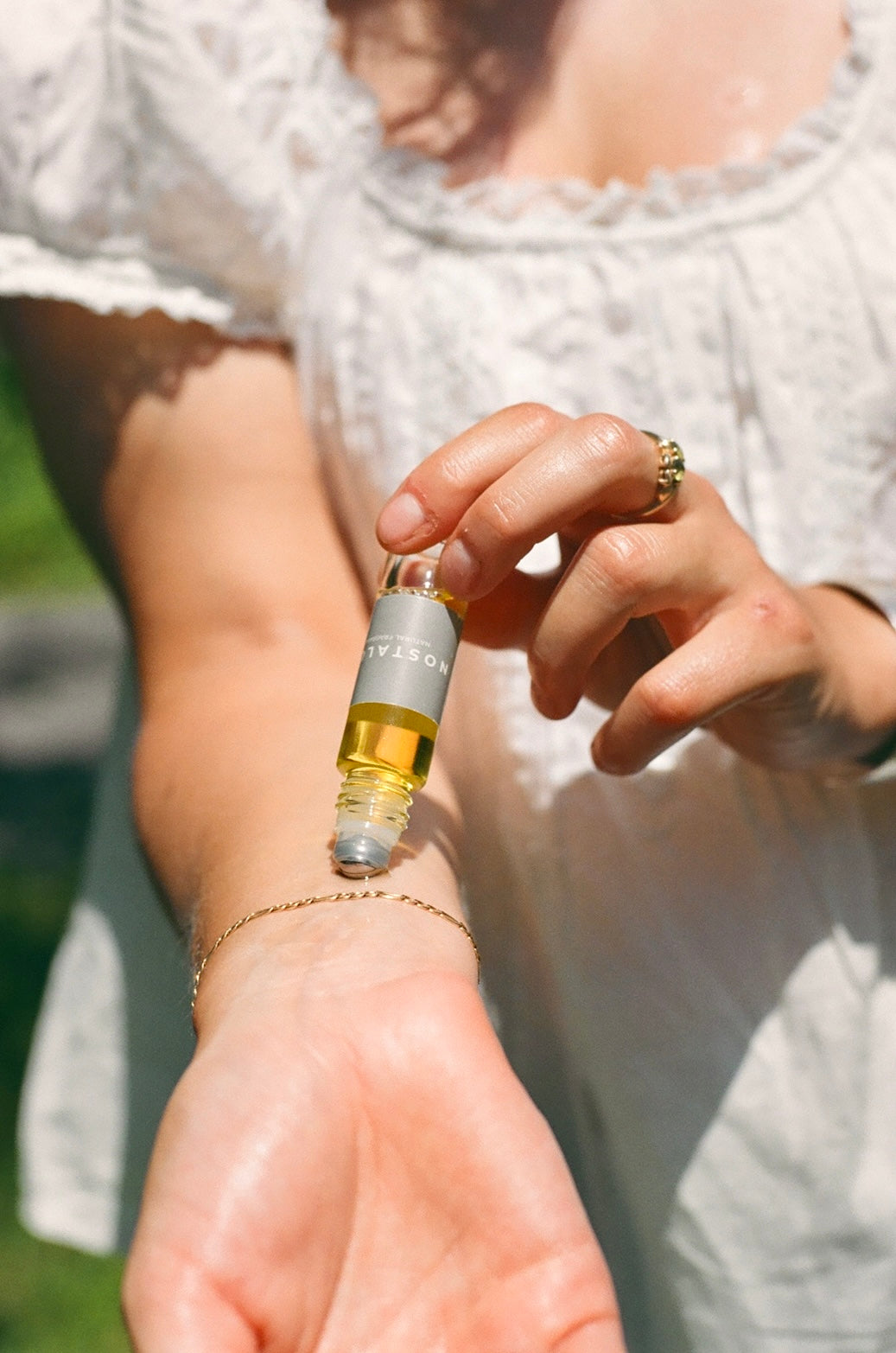 Nostalgia Roll-On | Grounding Palo Santo & Vetiver – & Tread Well